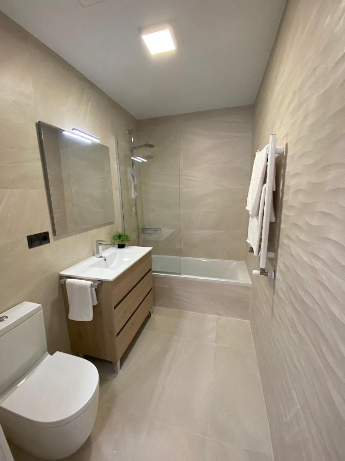 Apartamentos Modernos Residencial El Pinar Лиенкрес Екстериор снимка